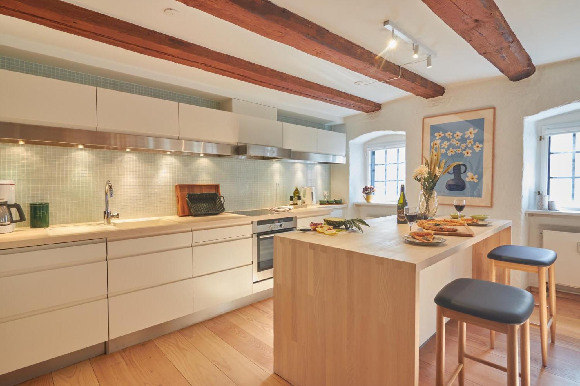 Warm 3br Loft With Exposed Beams Copenhague